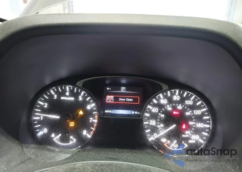 2020 Nissan Pathfinder S 2Wd z USA, uszkodzony, nr VIN 5N1DR2AN1LC634395